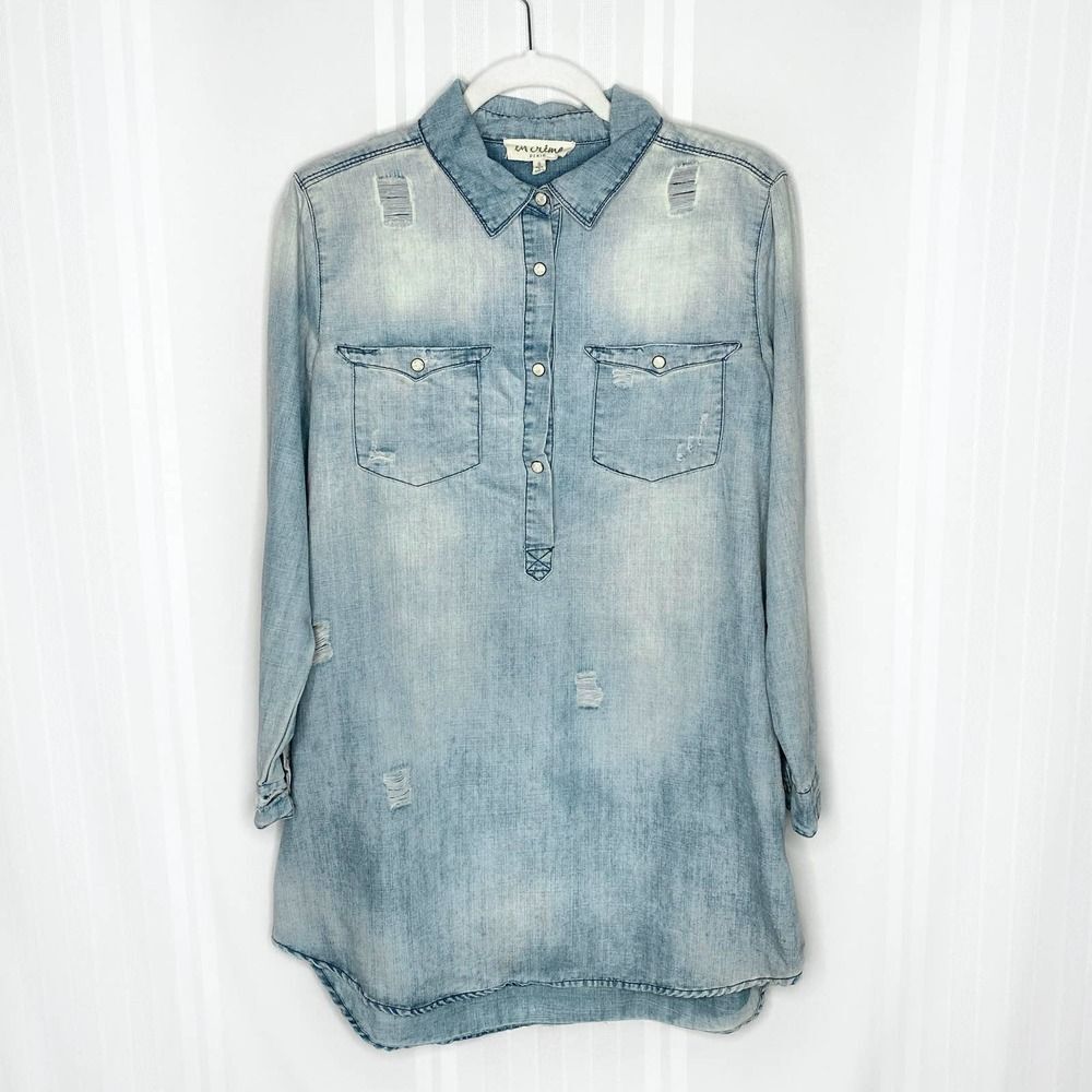 en creme denim Snap Button Down Distressed Acid Wash Chambray Tunic Top Small